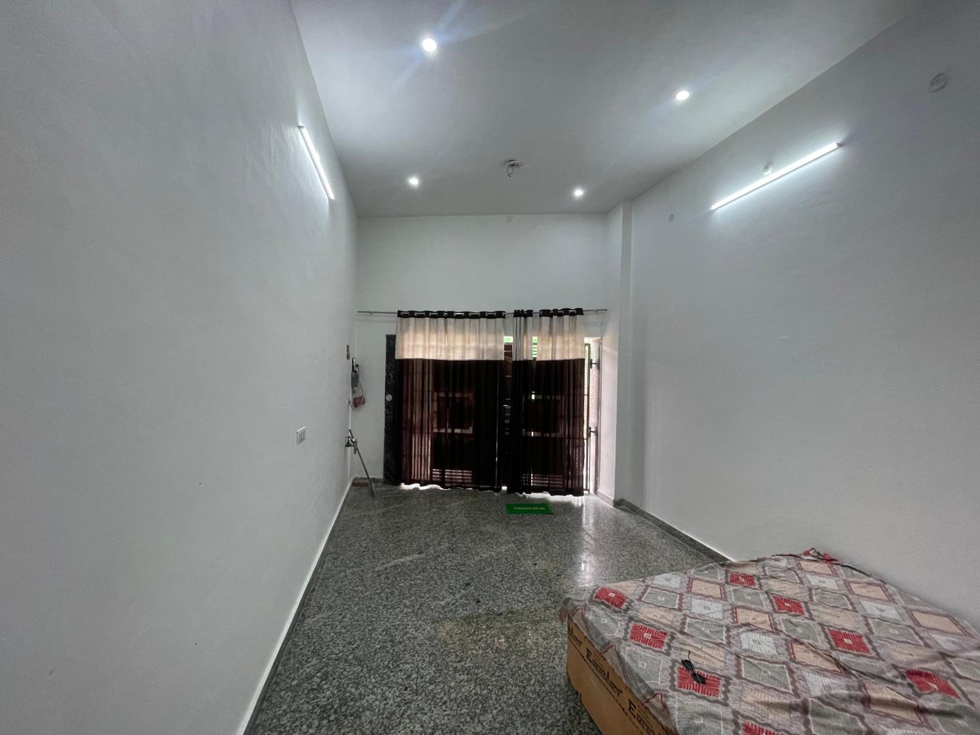 Rukmani Villas Group Of Rukmani Home Stay Mathura Exterior foto